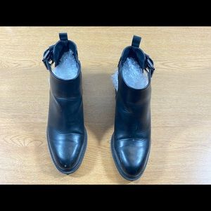 Zara Basic Bottie